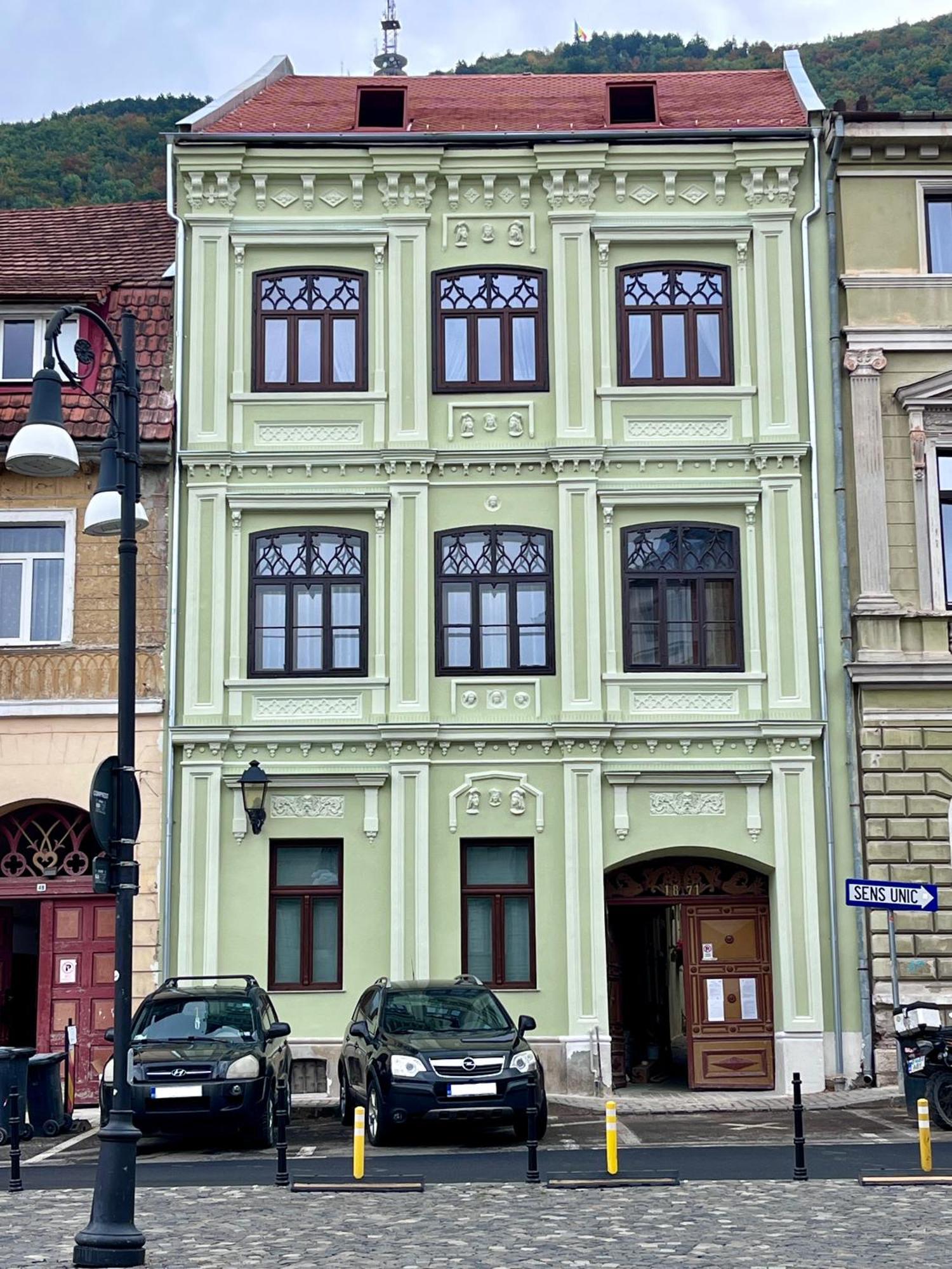 Uptown 46 Daire Braşov Dış mekan fotoğraf